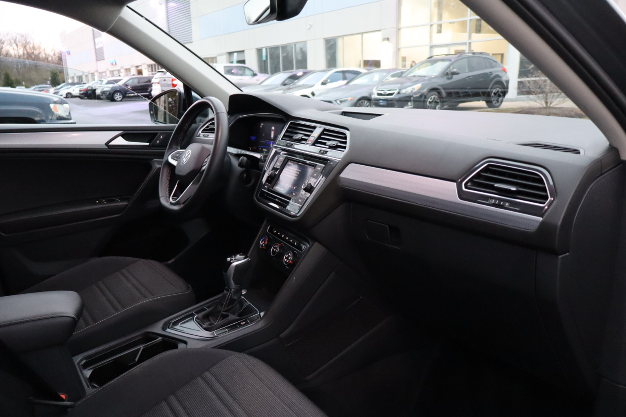 Volkswagen Tiguan S 2022