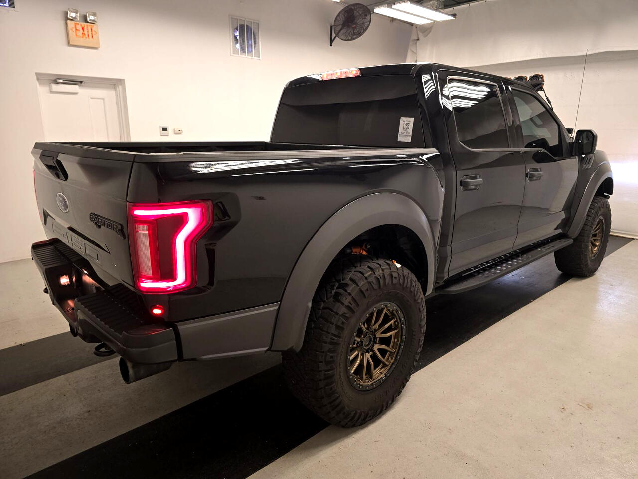 Ford F-150 Raptor SuperCrew 4WD 2020