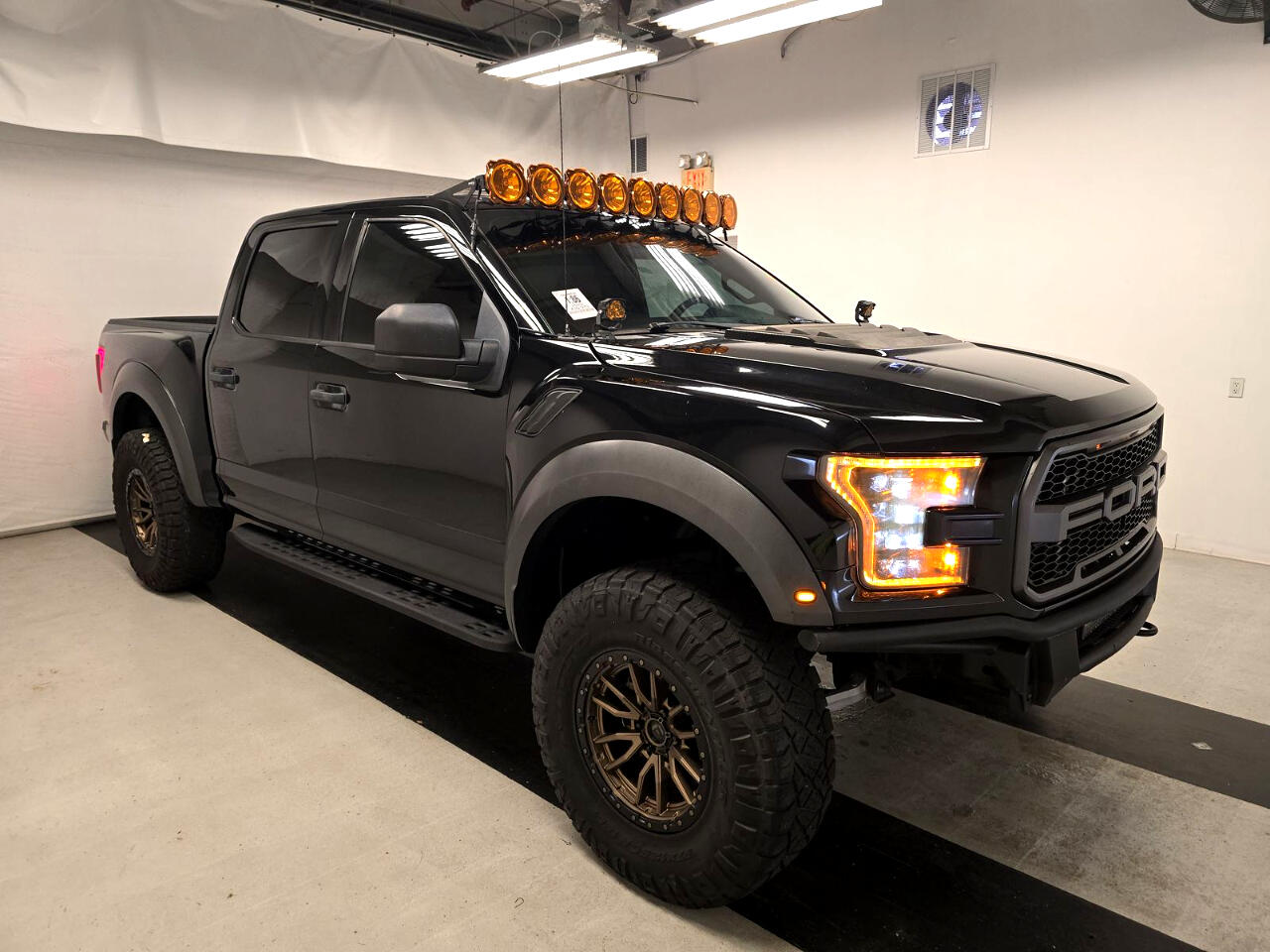 Ford F-150 Raptor SuperCrew 4WD 2020