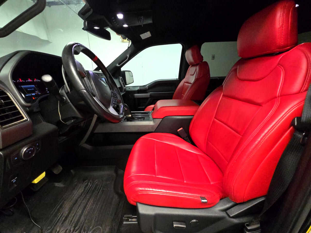 Ford F-150 Raptor SuperCrew 4WD 2020