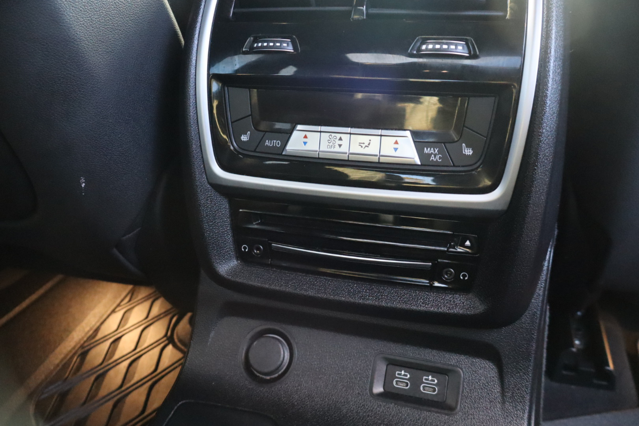 BMW X7 xDrive50i 2019