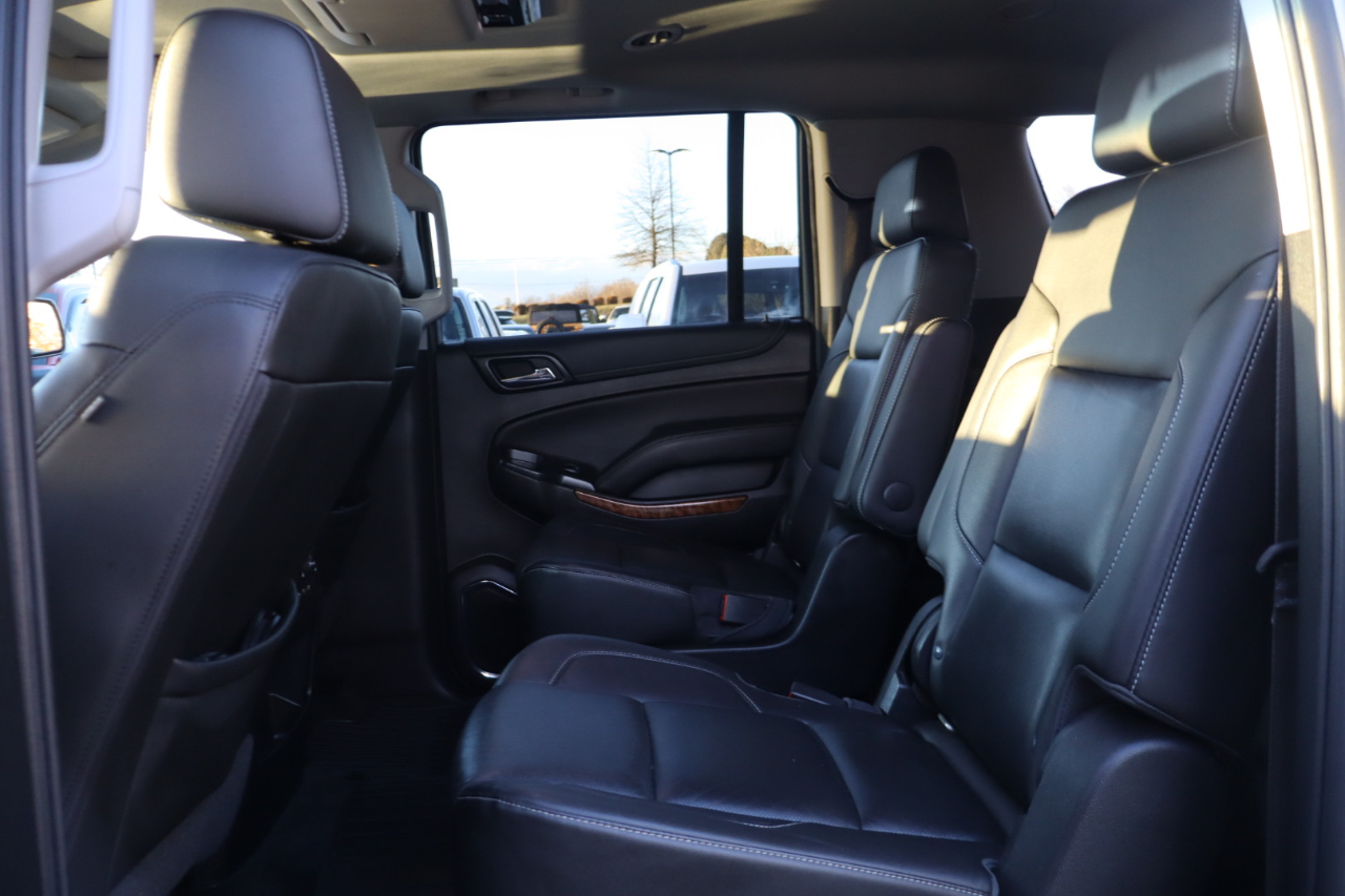 Chevrolet Suburban 4WD 4dr Premier 2019