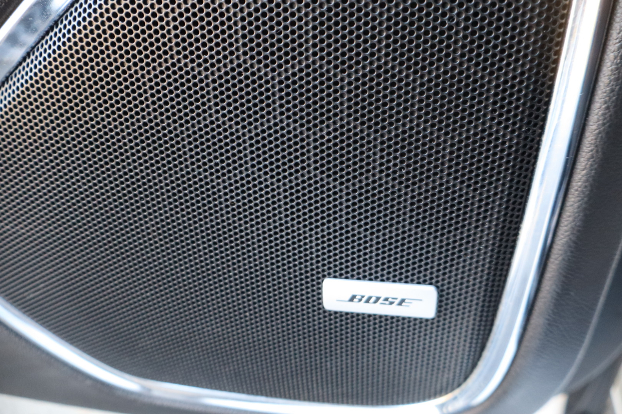 Chevrolet Suburban 4WD 4dr Premier 2019