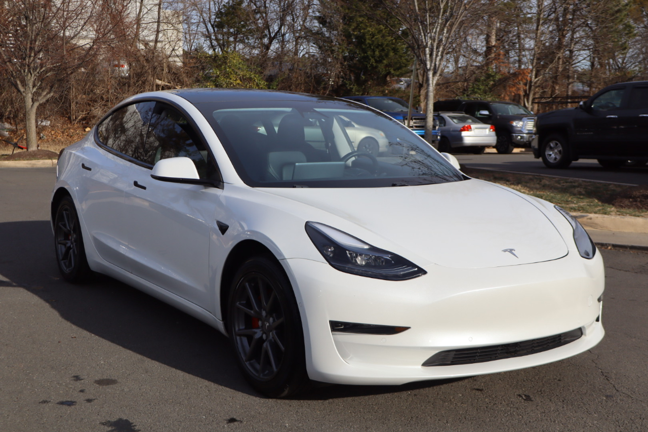 Tesla Model 3 Standard Range Plus 2020