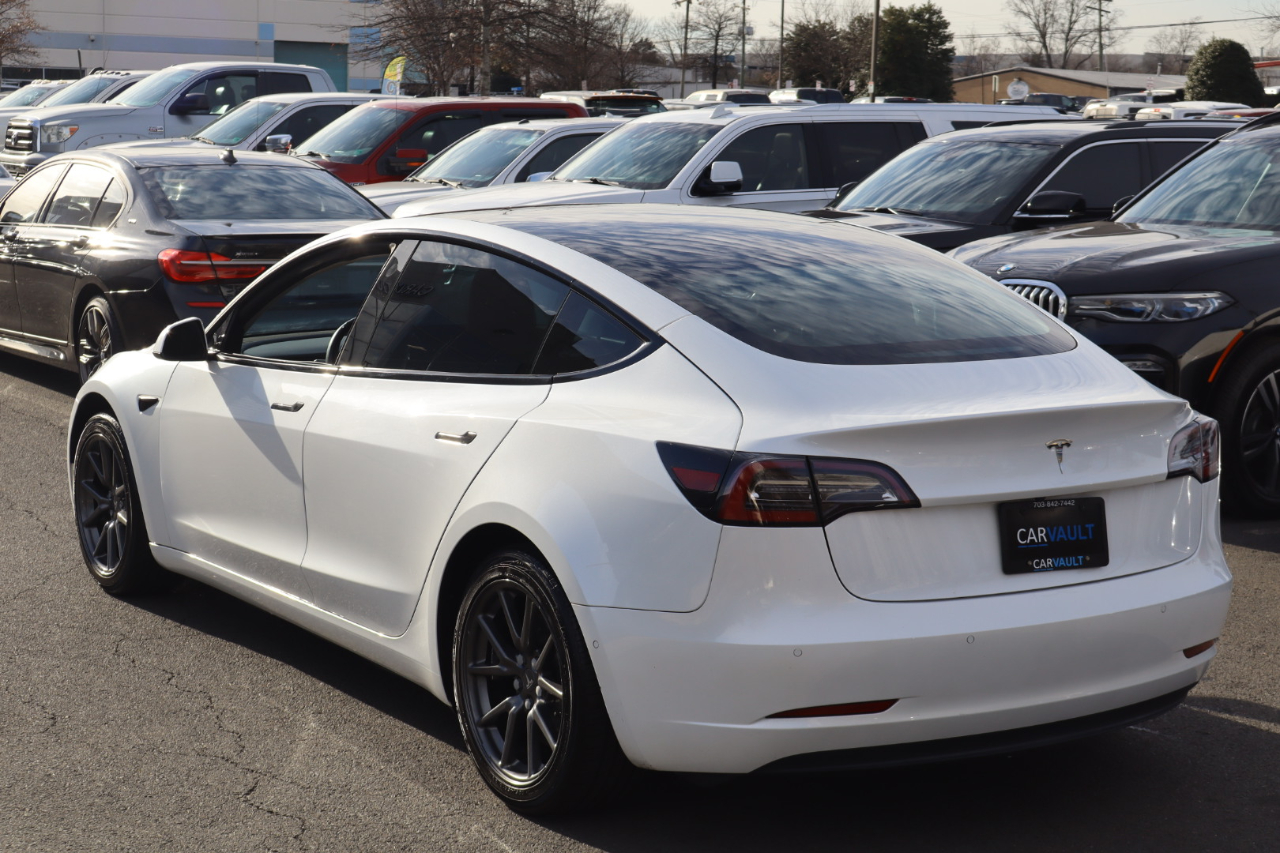 Tesla Model 3 Standard Range Plus 2020