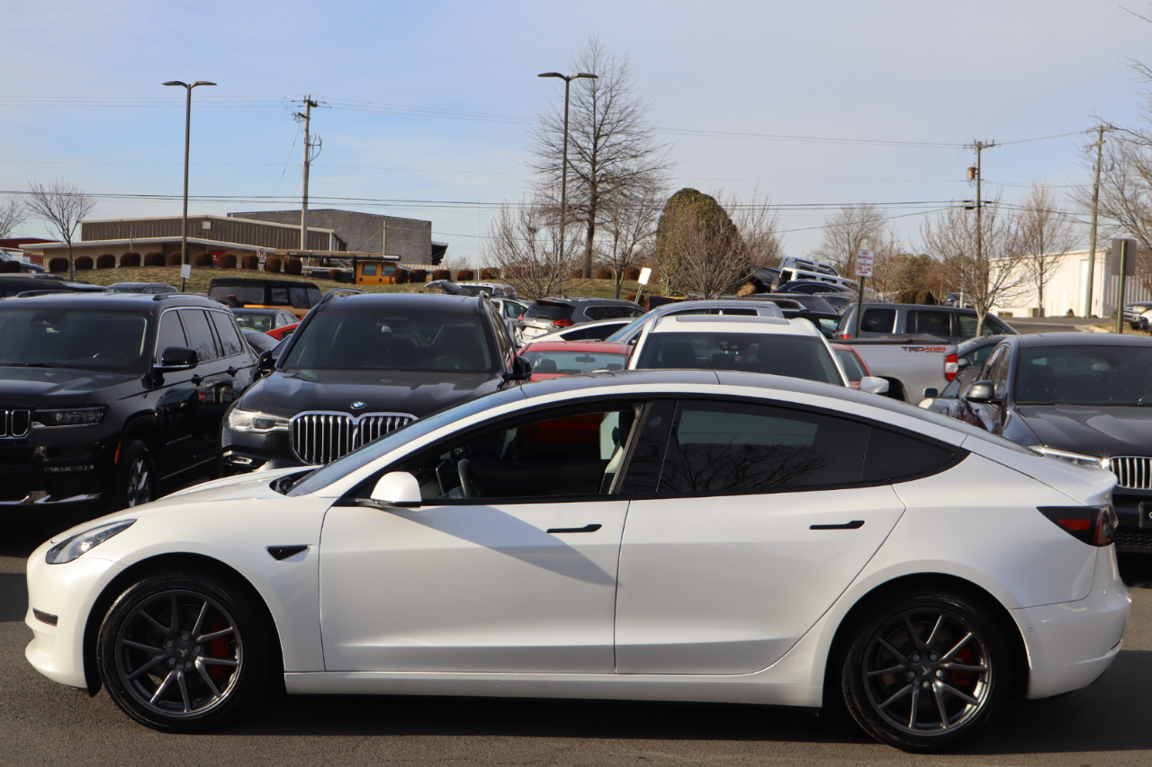 Tesla Model 3 Standard Range Plus 2020