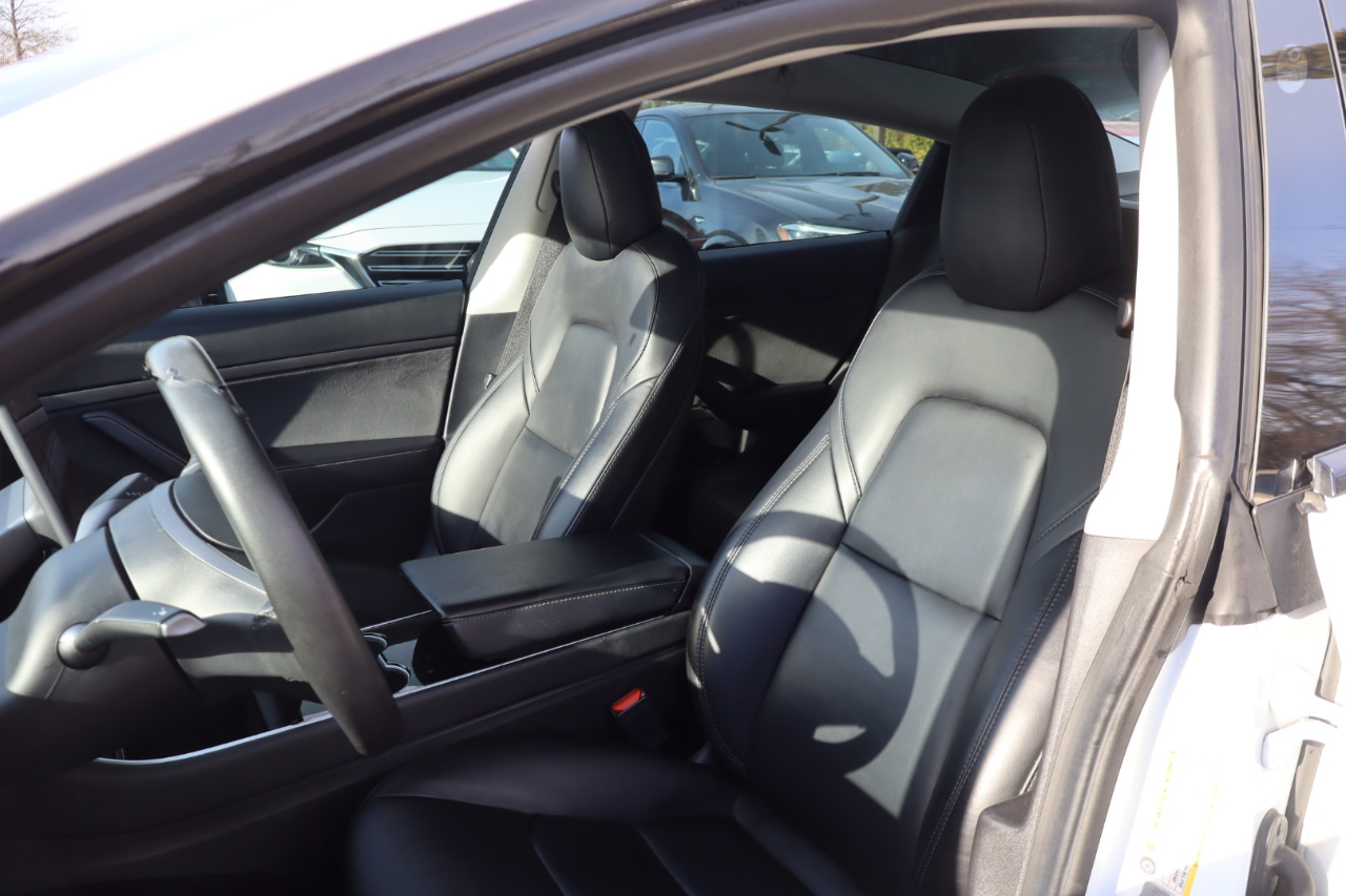 Tesla Model 3 Standard Range Plus 2020