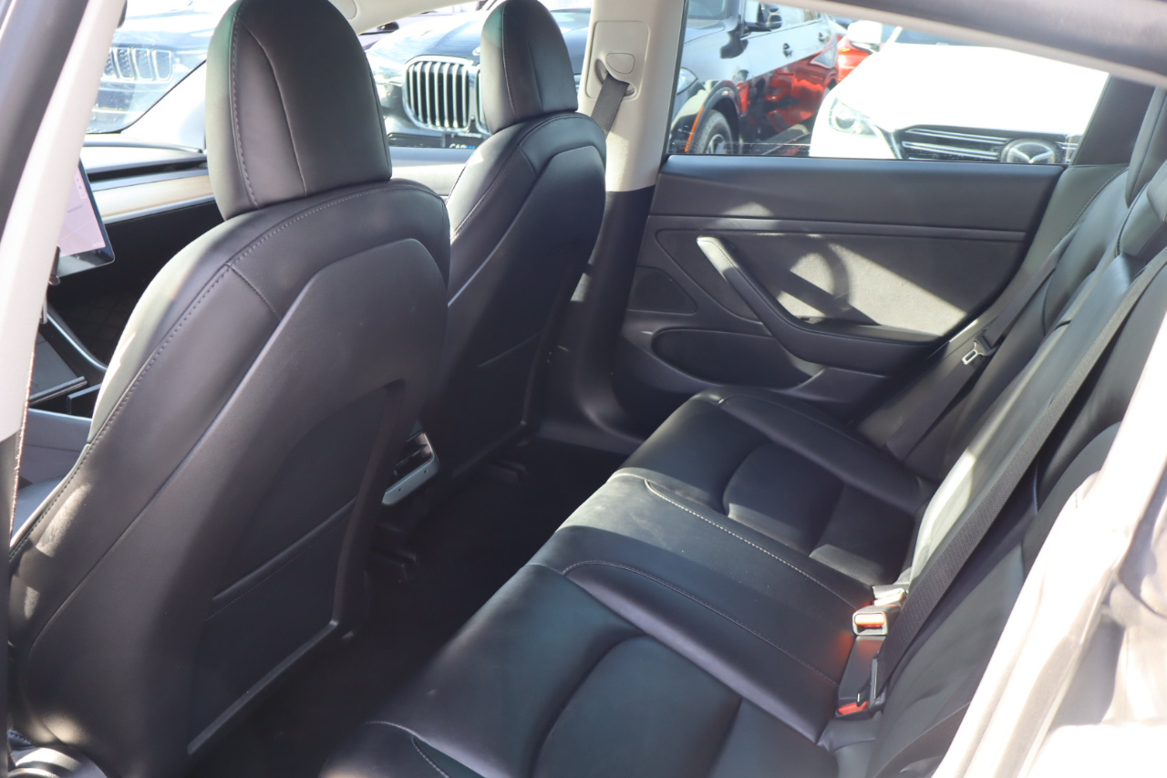 Tesla Model 3 Standard Range Plus 2020