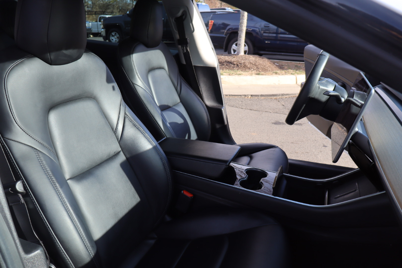 Tesla Model 3 Standard Range Plus 2020