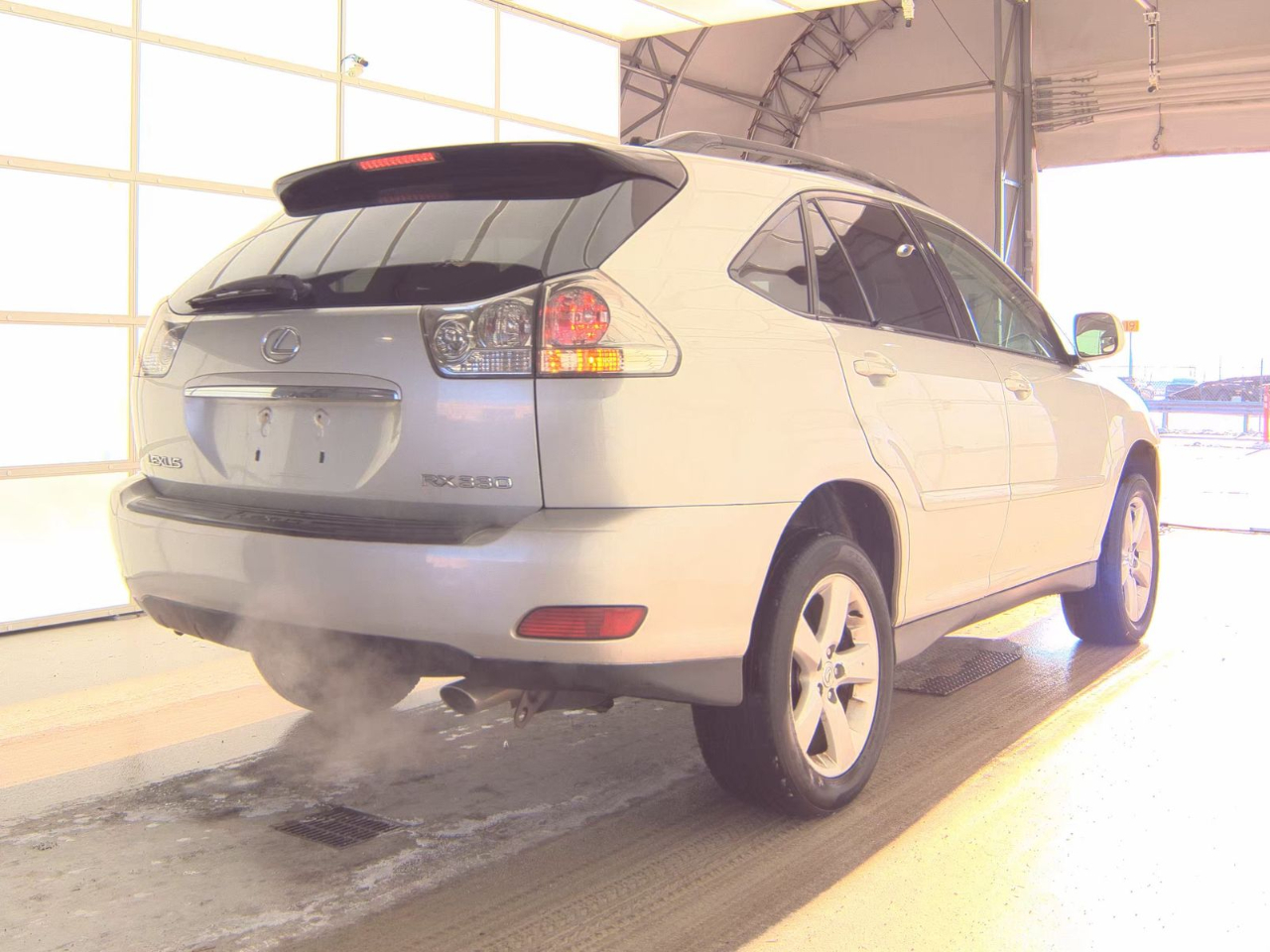 2004 Lexus RX 330's photo