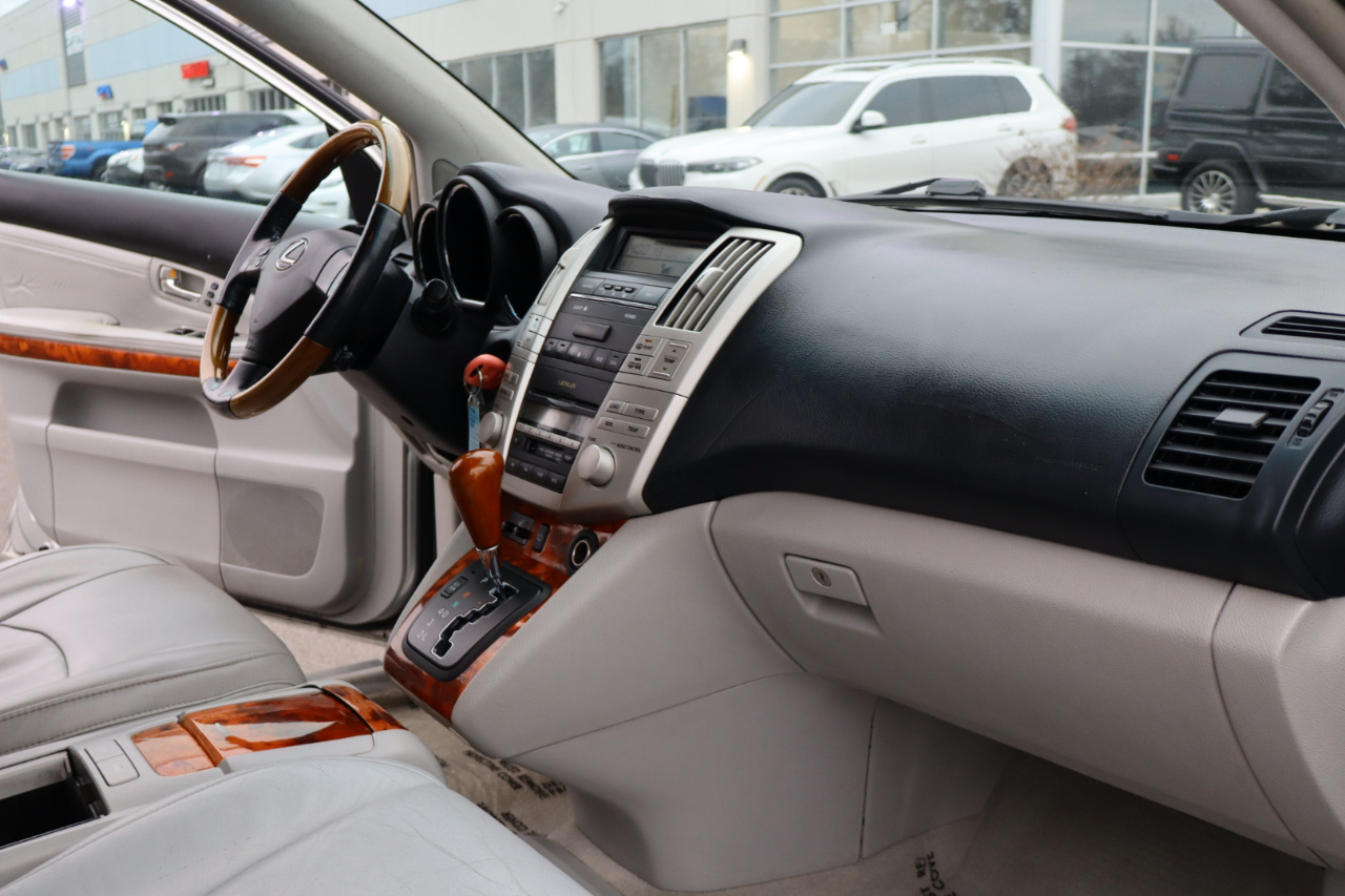 Lexus RX 330 4dr SUV AWD 2004