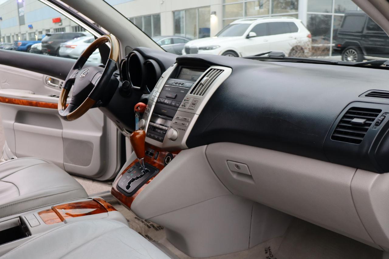 Lexus RX 330 4dr SUV AWD 2004