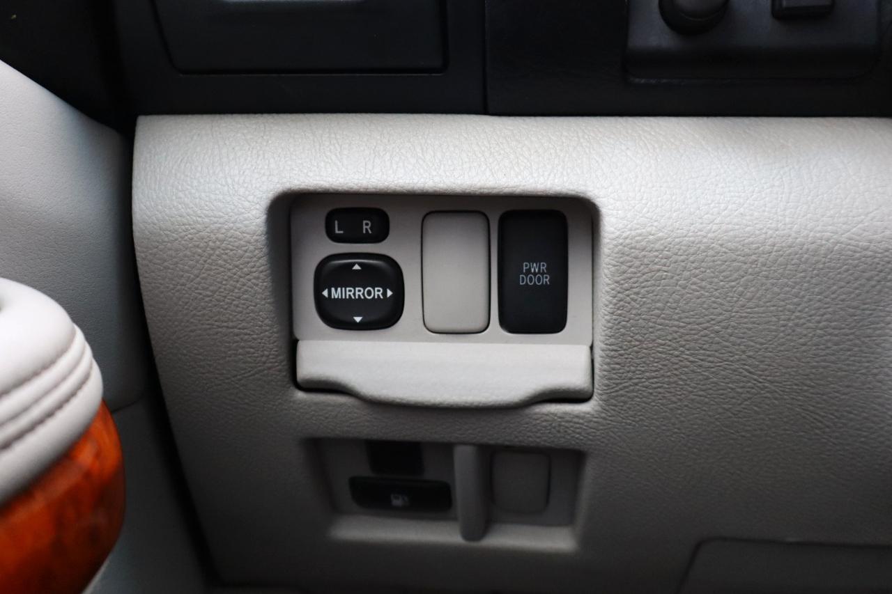 Lexus RX 330 4dr SUV AWD 2004