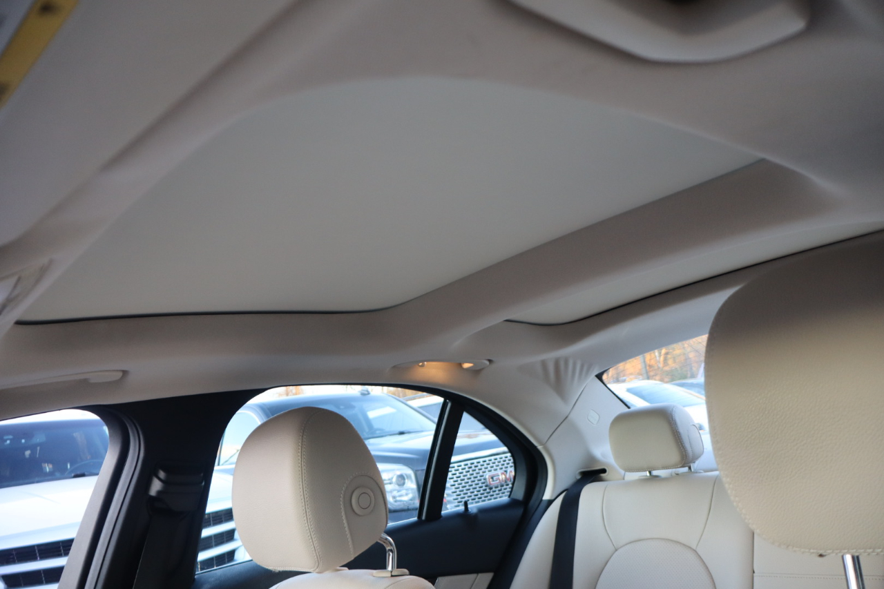 Mercedes-Benz C-Class C300 4MATIC Sedan 2015