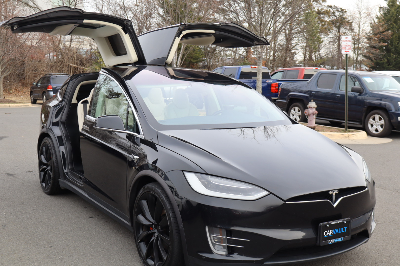 Tesla Model X AWD 4dr P100D 2017