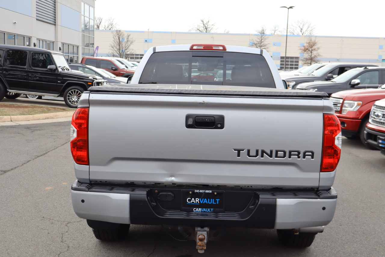 Toyota Tundra Limited 5.7L Double Cab 4WD 2018