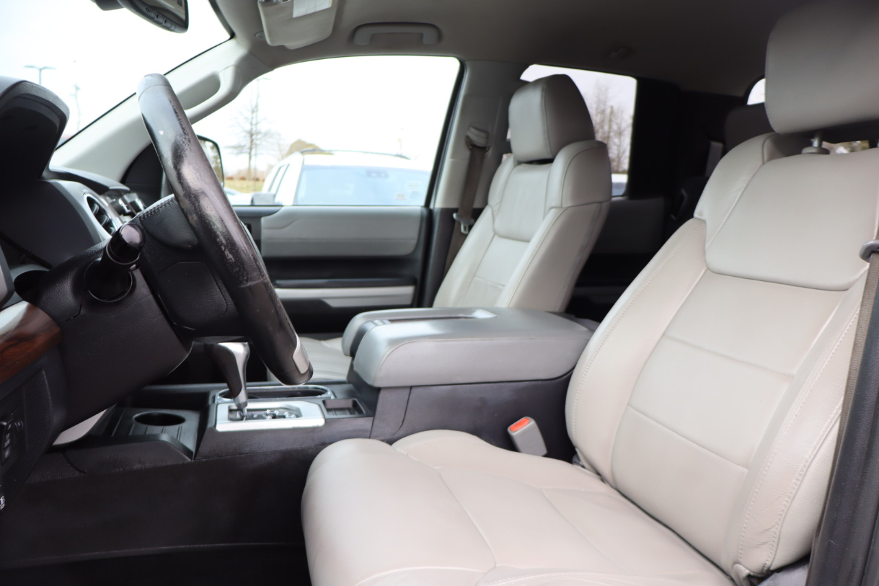 Toyota Tundra Limited 5.7L Double Cab 4WD 2018