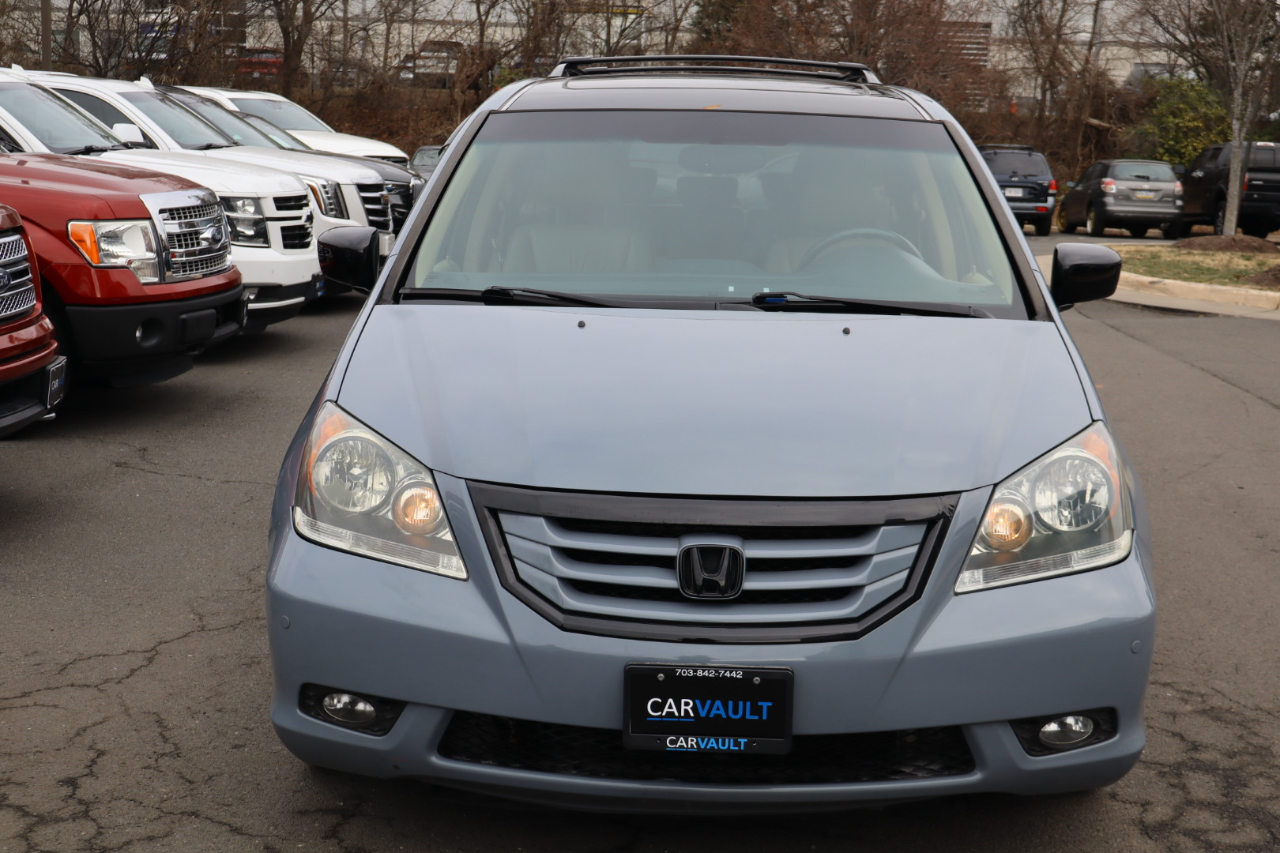 2010 Honda Odyssey Touring's photo