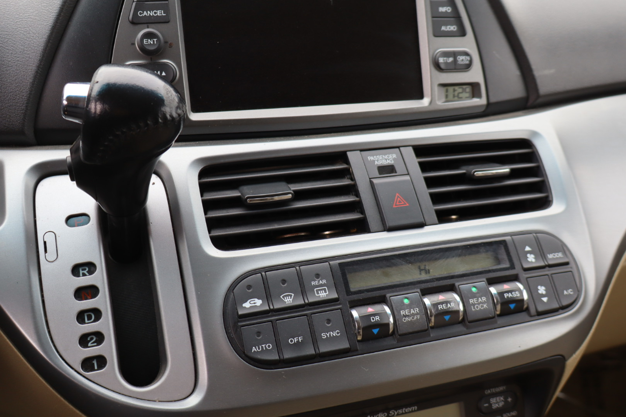 Honda Odyssey Touring 2010