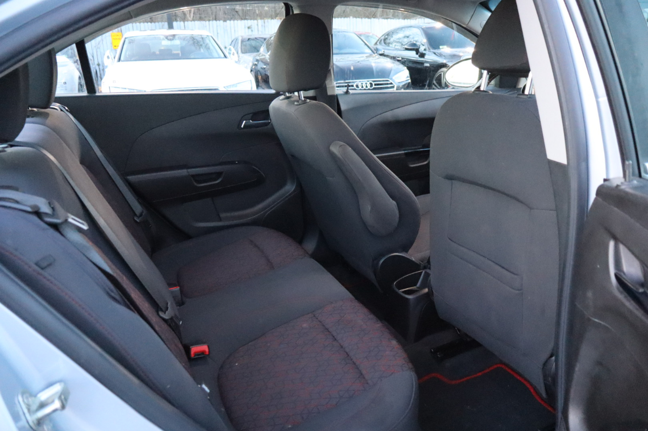 Chevrolet Sonic LT Auto Sedan 2018