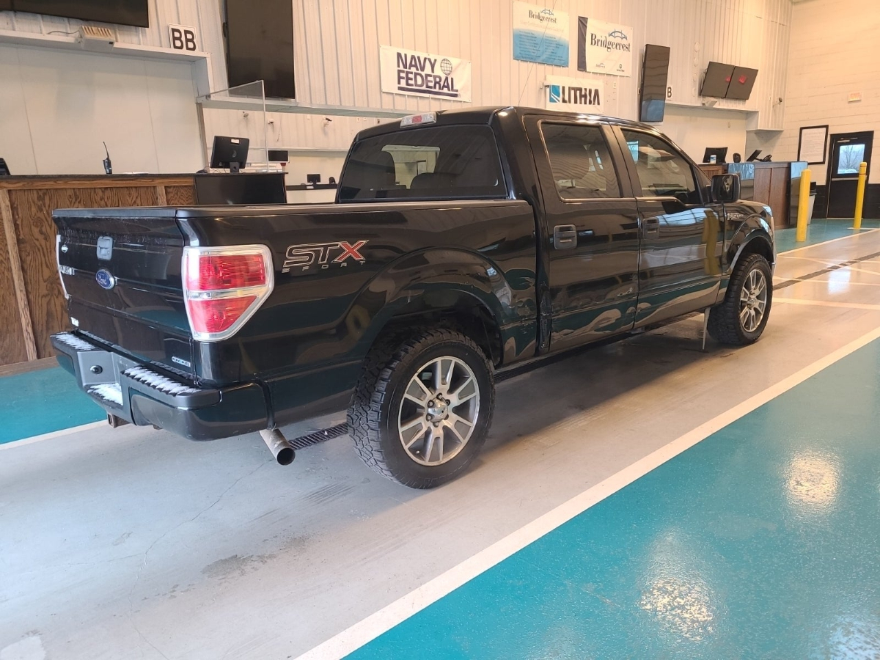 Ford F-150 STX SuperCrew 4WD 2014