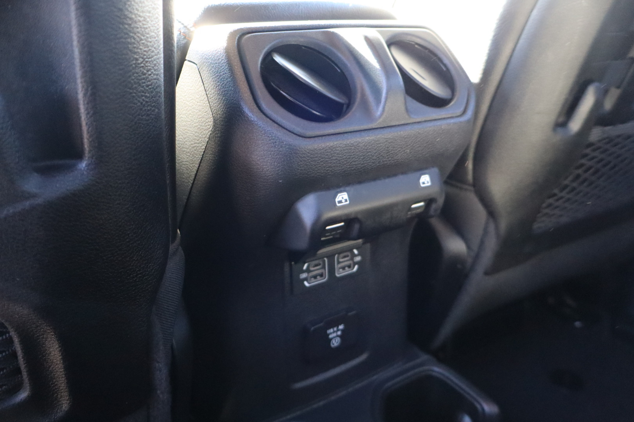 Jeep Gladiator Mojave Crew Cab 4WD 2023