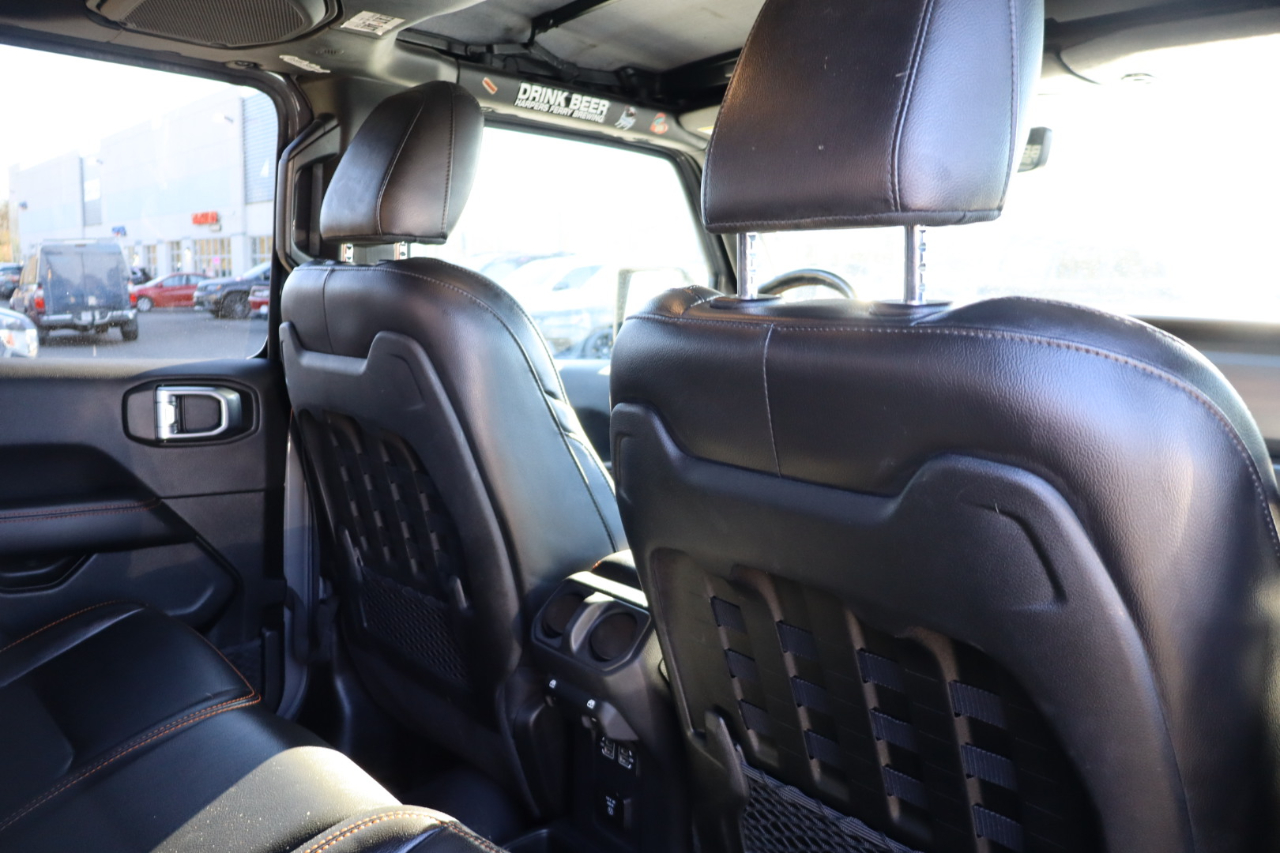 Jeep Gladiator Mojave Crew Cab 4WD 2023