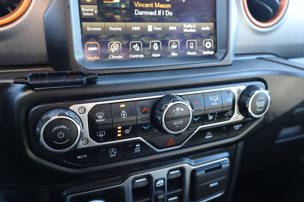 Jeep Gladiator Mojave Crew Cab 4WD 2023