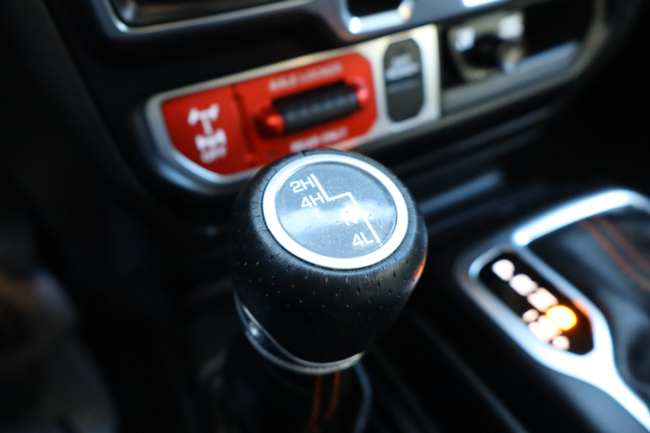 Jeep Gladiator Mojave Crew Cab 4WD 2023