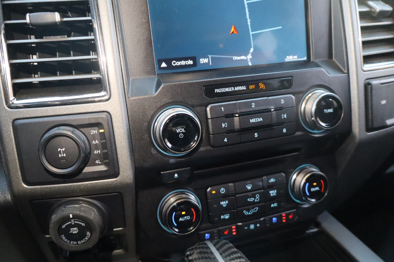 Ford F-150 Raptor SuperCrew 4WD 2018