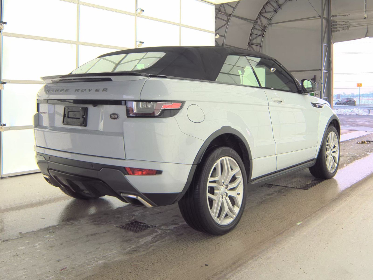 2017 Land Rover Range Rover Evoque HSE Dynamic's photo