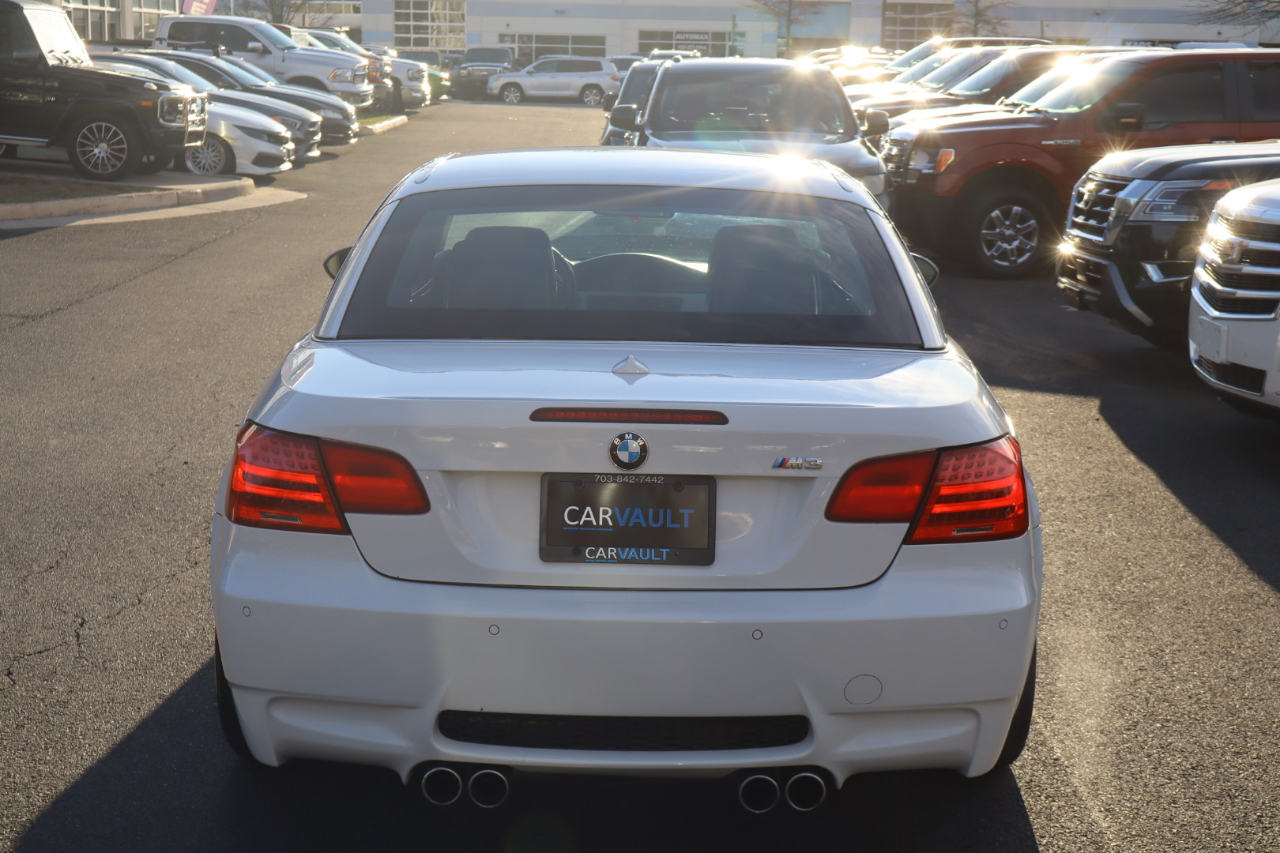 BMW M3 Convertible 2011