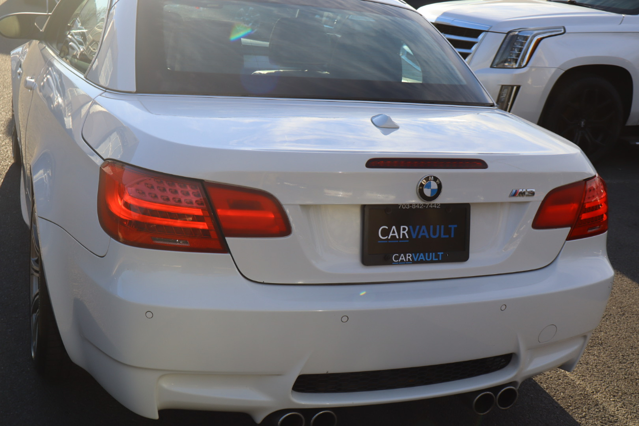 BMW M3 Convertible 2011