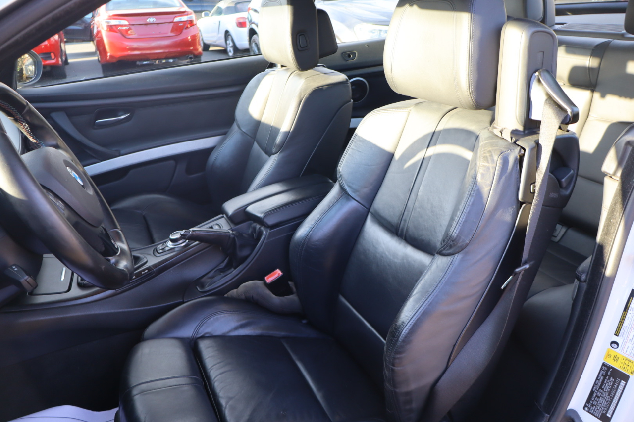 BMW M3 Convertible 2011