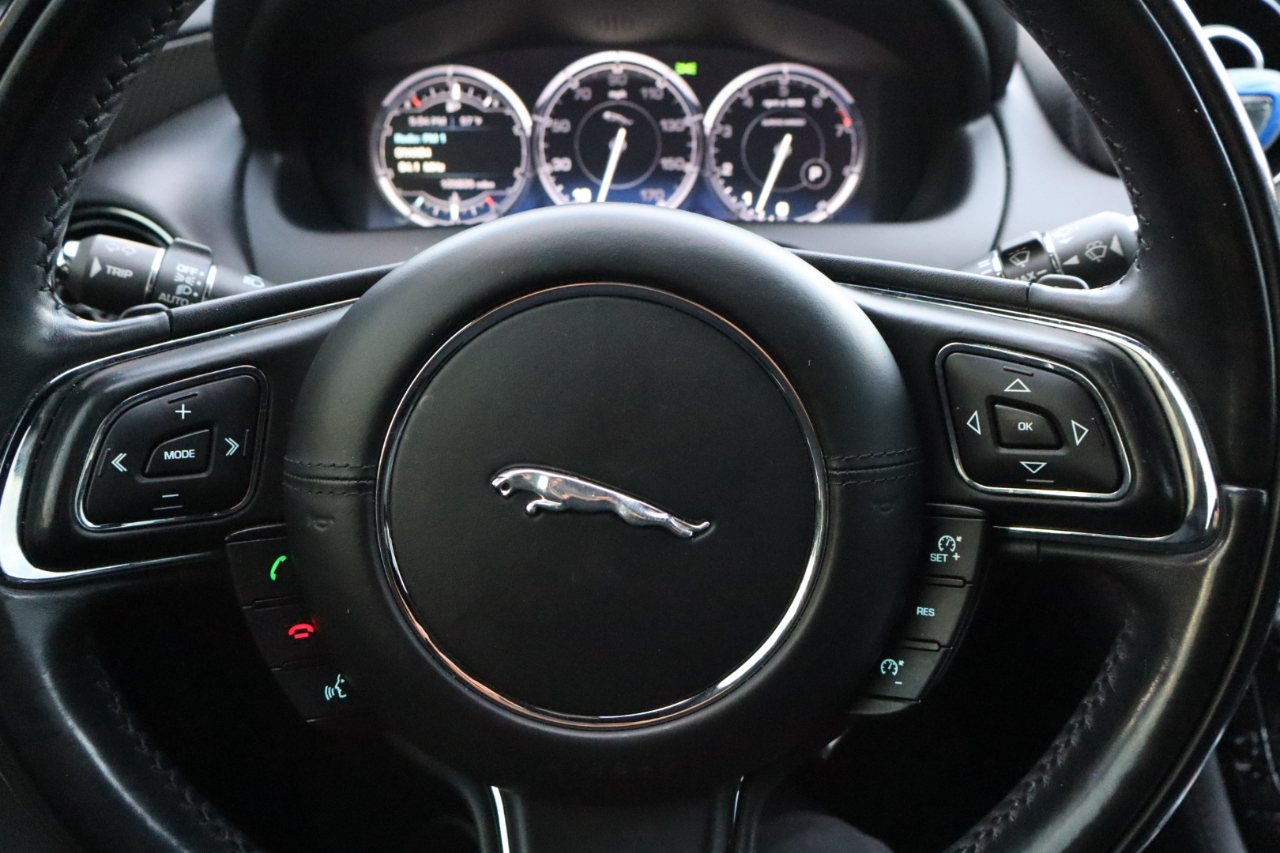 Jaguar XJ-Series XJL Supercharged 2015