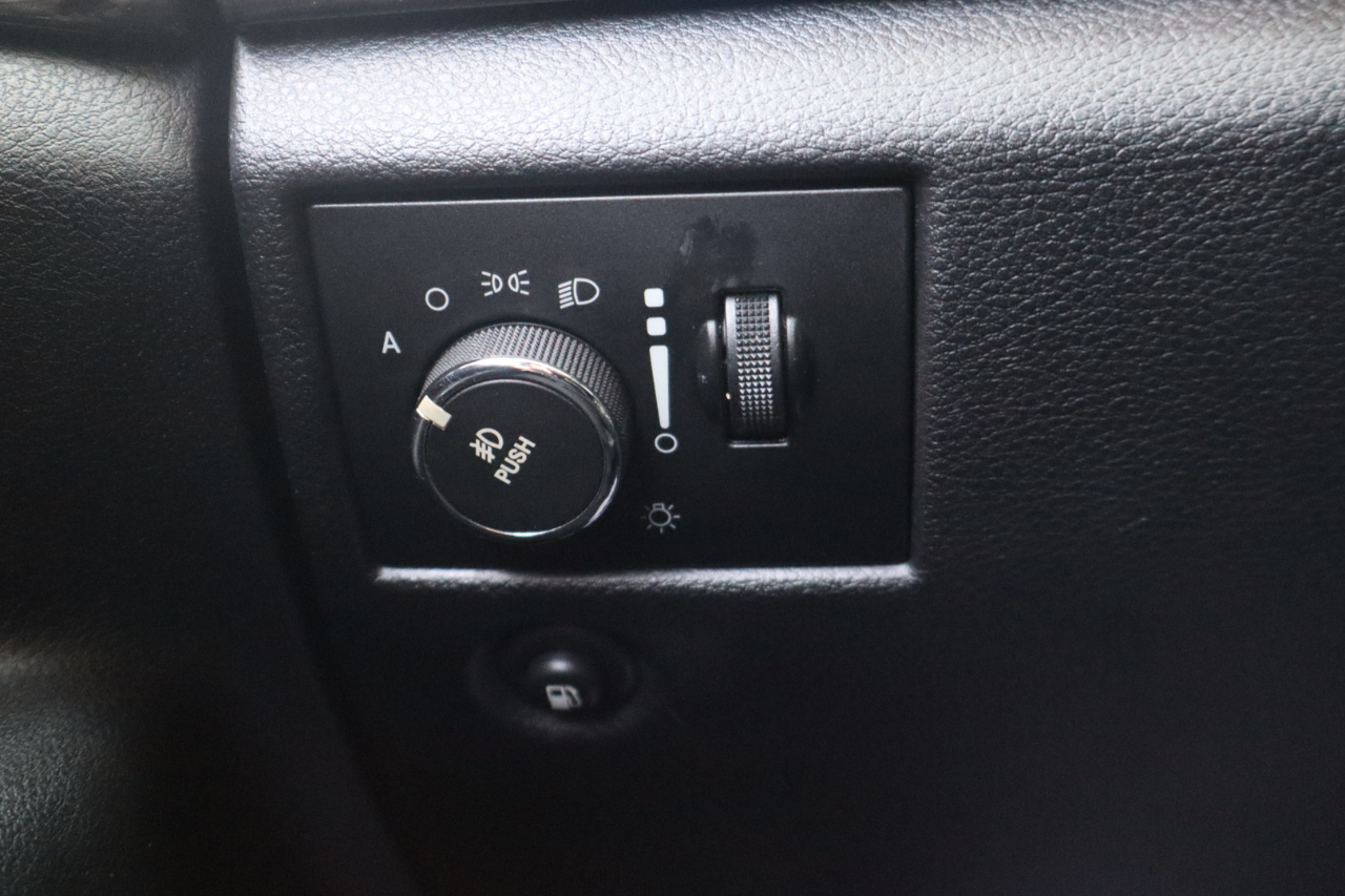 Jeep Grand Cherokee Laredo 4WD 2012