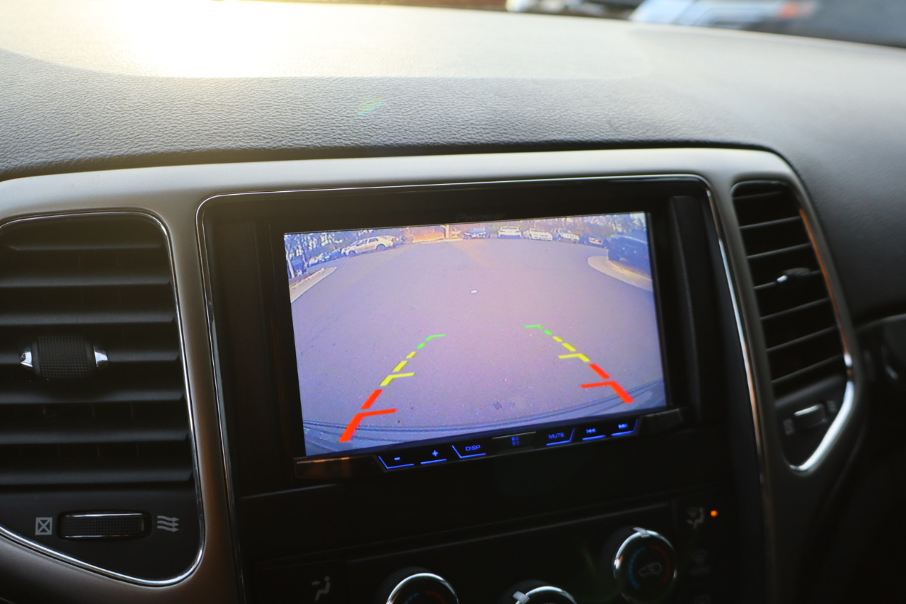 Jeep Grand Cherokee Laredo 4WD 2012