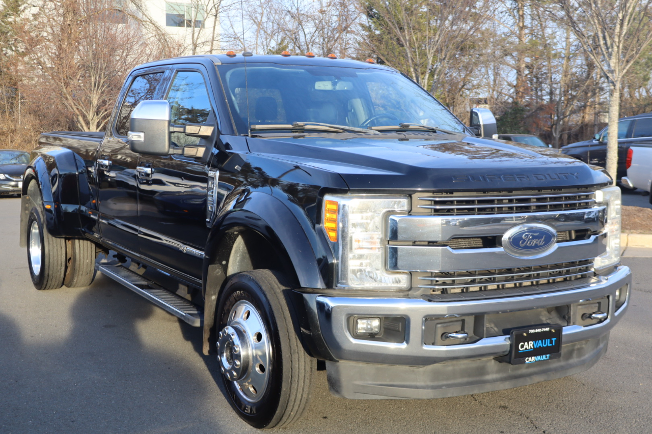 Ford F-450 SD Lariat Crew Cab DRW 4WD 2017