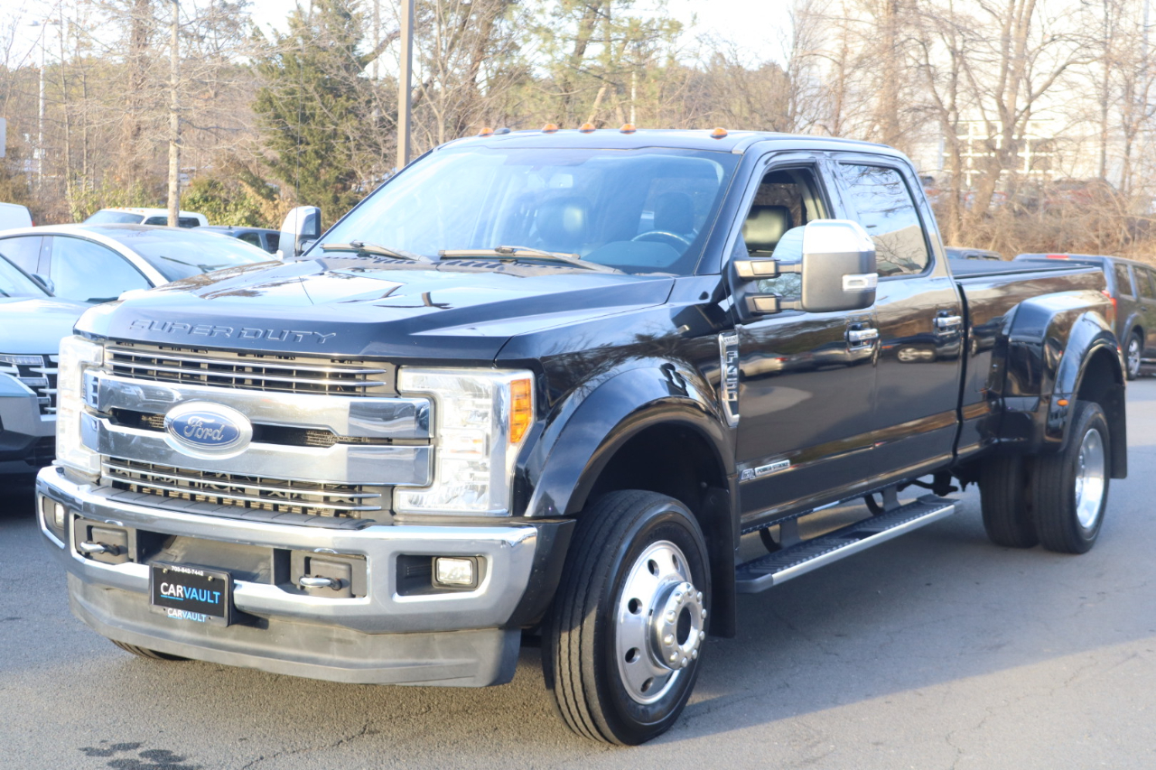 Ford F-450 SD Lariat Crew Cab DRW 4WD 2017