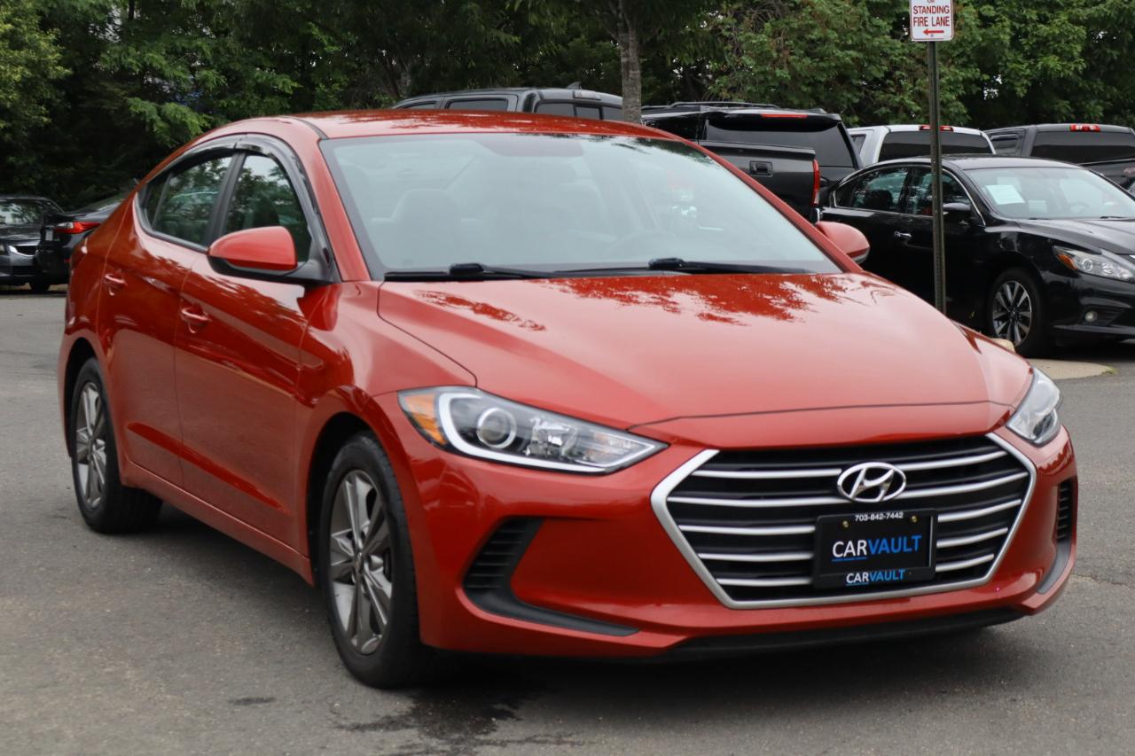 Hyundai Elantra Value Edition 6A 2017