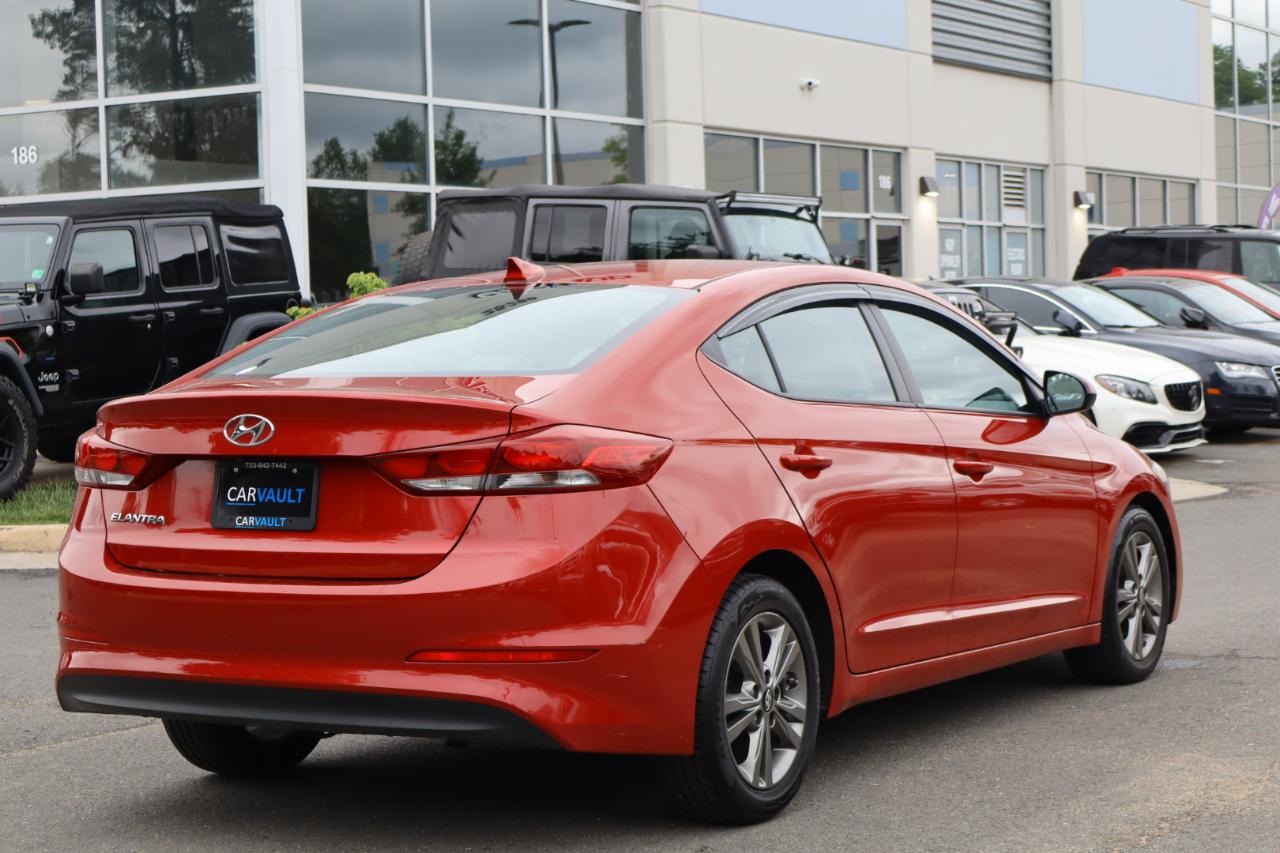 Hyundai Elantra Value Edition 6A 2017