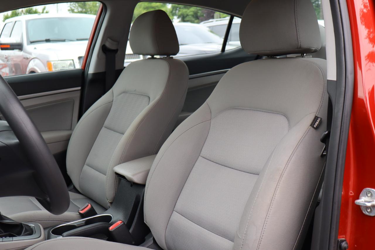 Hyundai Elantra Value Edition 6A 2017