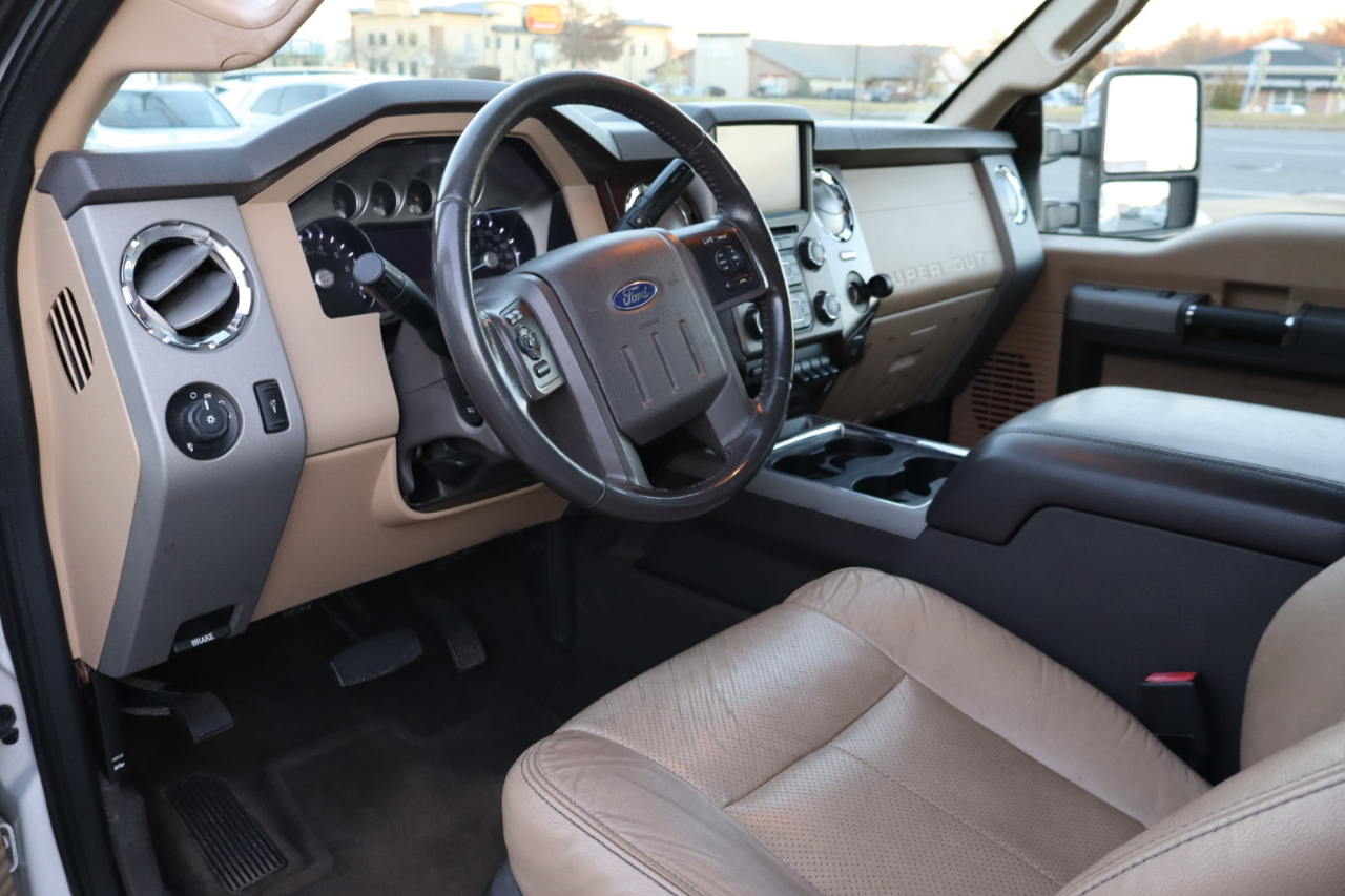 Ford F-250 SD Lariat Crew Cab 4WD 2014