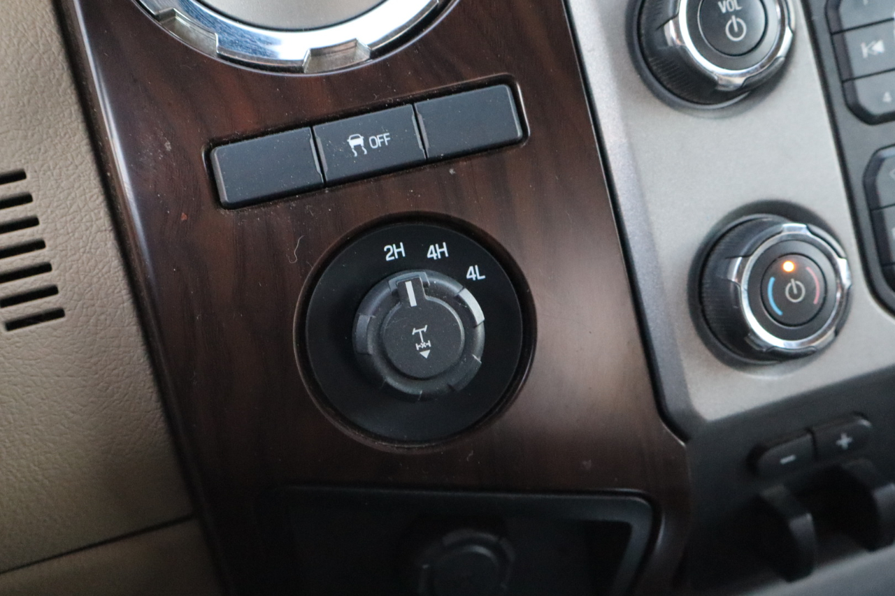 Ford F-250 SD Lariat Crew Cab 4WD 2014