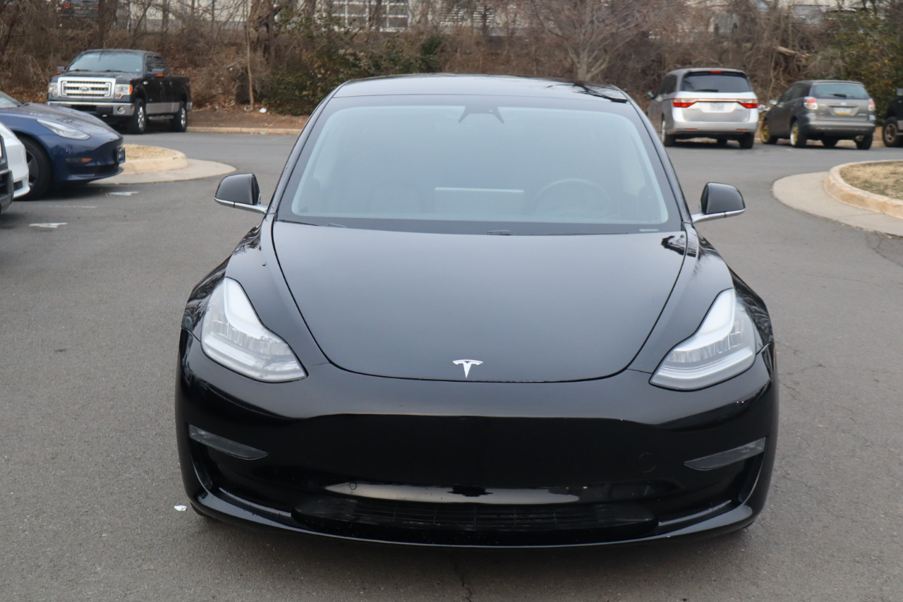 Tesla Model 3 Standard Range RWD 2019