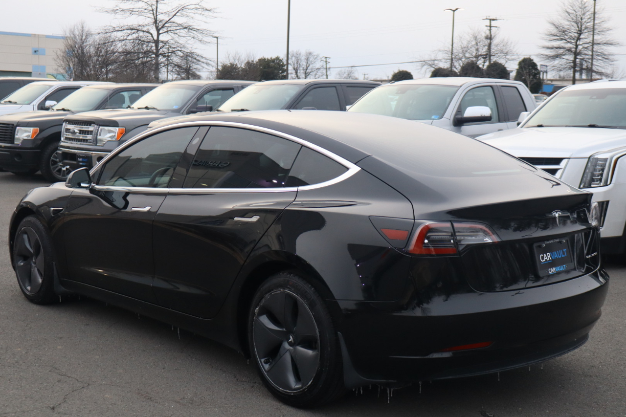 Tesla Model 3 Standard Range RWD 2019