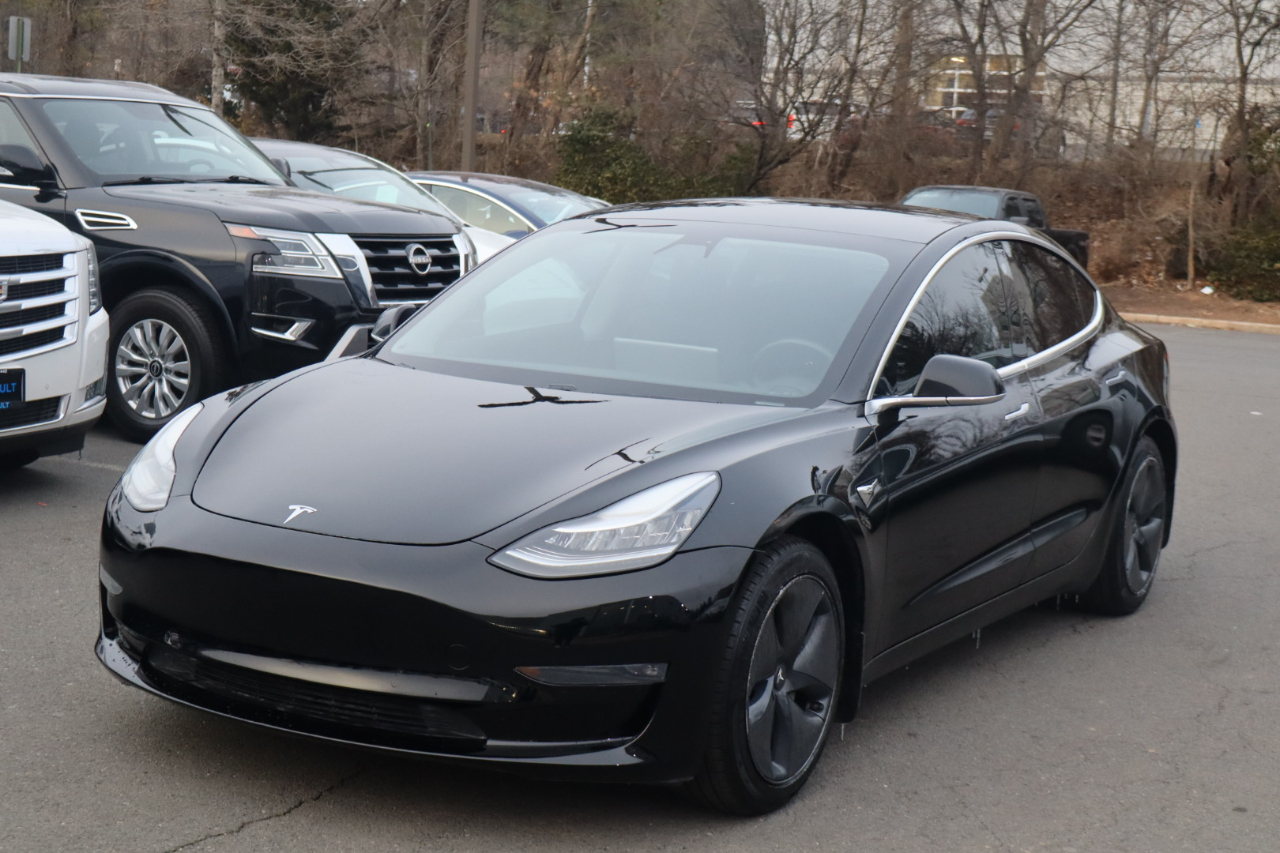 Tesla Model 3 Standard Range RWD 2019