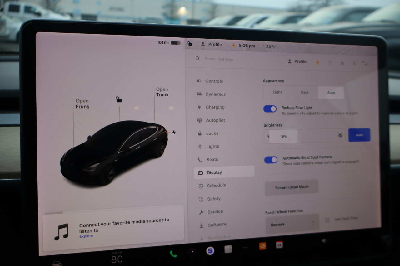 Tesla Model 3 Standard Range RWD 2019