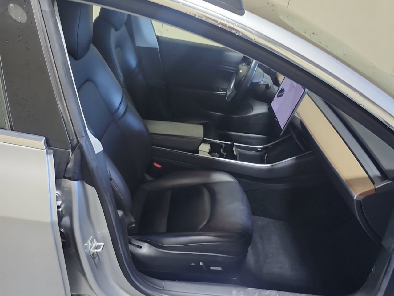 Tesla Model 3 Long Range 4D Sedan RWD 2018