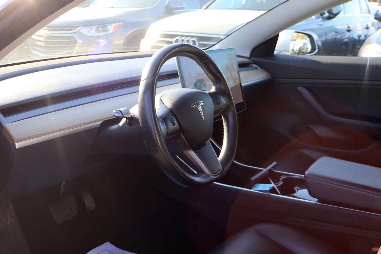 Tesla Model 3 Long Range 4D Sedan RWD 2018